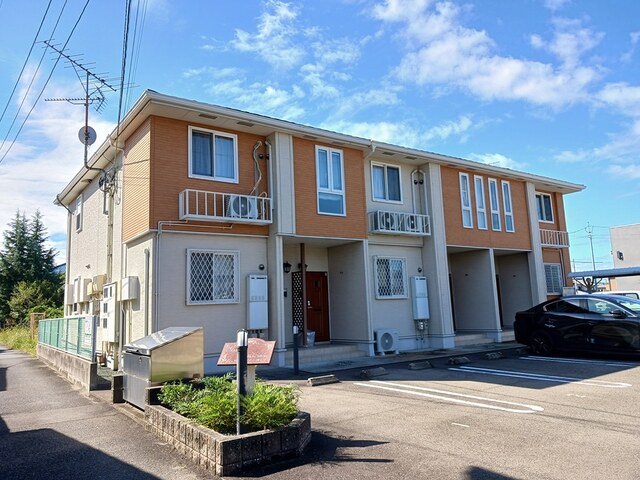 ガーデン西垣生 101号室 外観