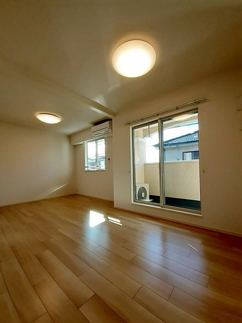 プレリメール リビング