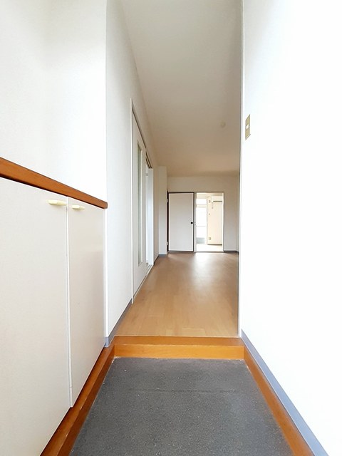 グリーンアビタシオン 玄関