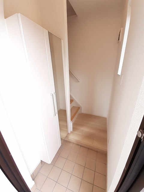 カルタシティ　川之江Ⅱ 玄関