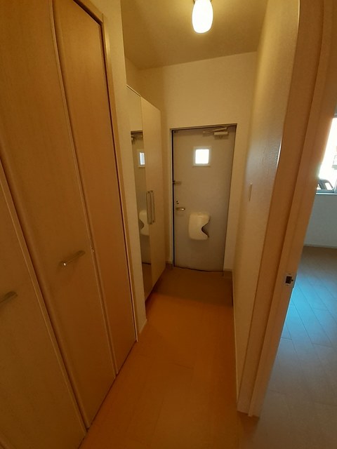 ハッピー津根タウン　Ｂ 玄関