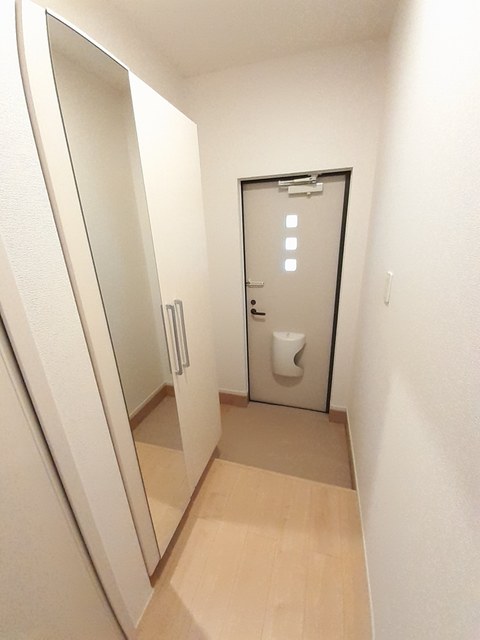 ベル・プロムナード　Ｂ 玄関