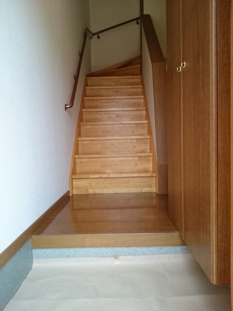 アグレブル北吉田 玄関