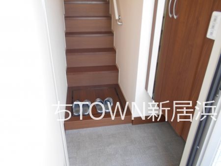 パールリリィ 玄関