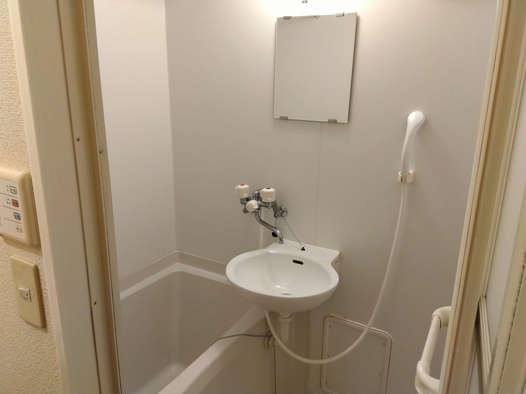 レオパレスタウンコートＴＷＯ 風呂画像