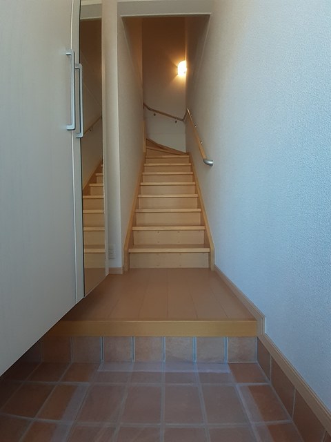 ラ・トゥール・フェリシア 玄関