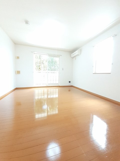 アルカディア山越 リビング