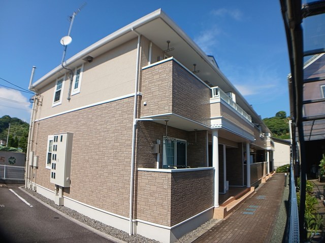 グラシオッソ・アルバーダ 105号室 外観