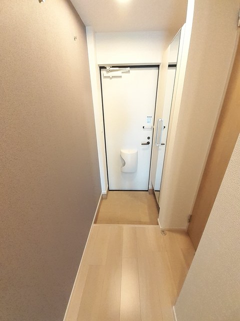 サンリット峰 玄関