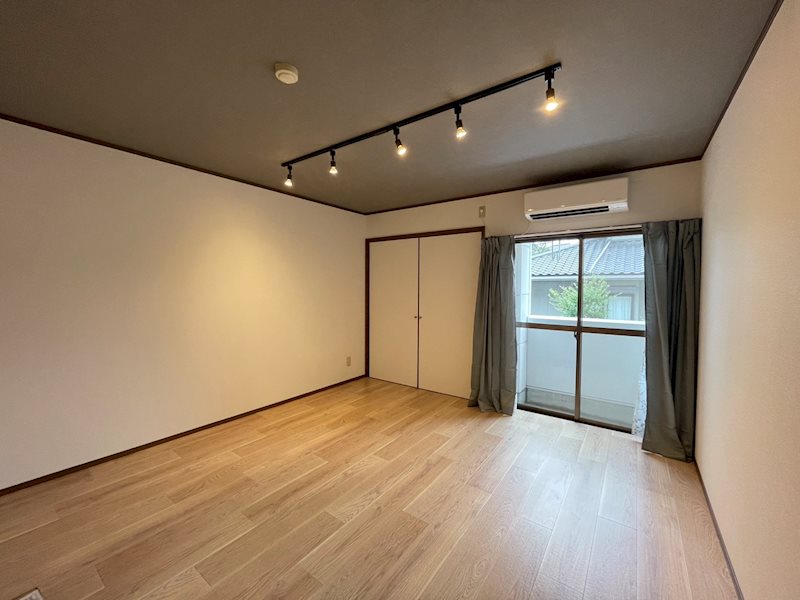 クレッセント１ ベッドルーム