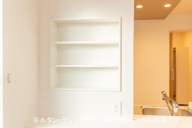 ディーア・レオラ その他4