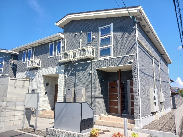 メゾン・ド・クレストⅡ 203号室 外観