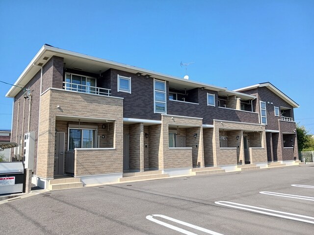 メゾン・ラフィーネⅡ 203号室 外観