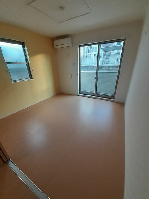 ヴィラ・ソレイユⅡＡ リビング