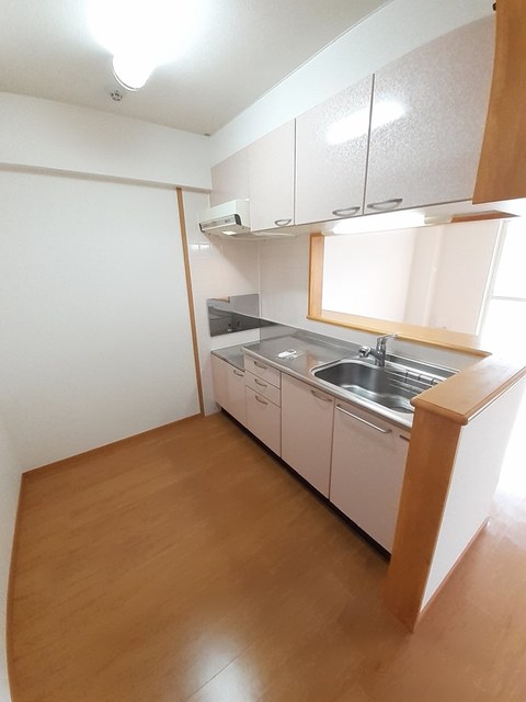 ビサイド・スリー キッチン