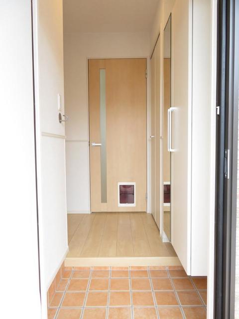 ミルト松前Ⅱ－Ⅳ 玄関