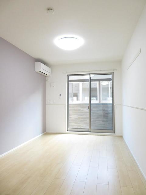 ミルト松前Ⅱ－Ⅳ リビング