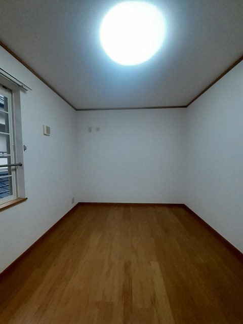 ラルジュ ベッドルーム