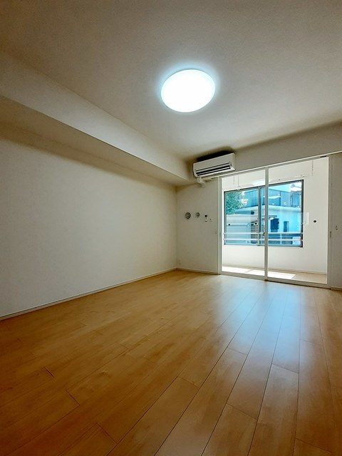 クレメント　Ⅲ リビング