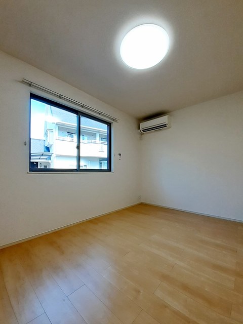 クレメント　Ⅲ ベッドルーム