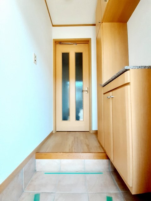 サンセットプレイスＡ 玄関