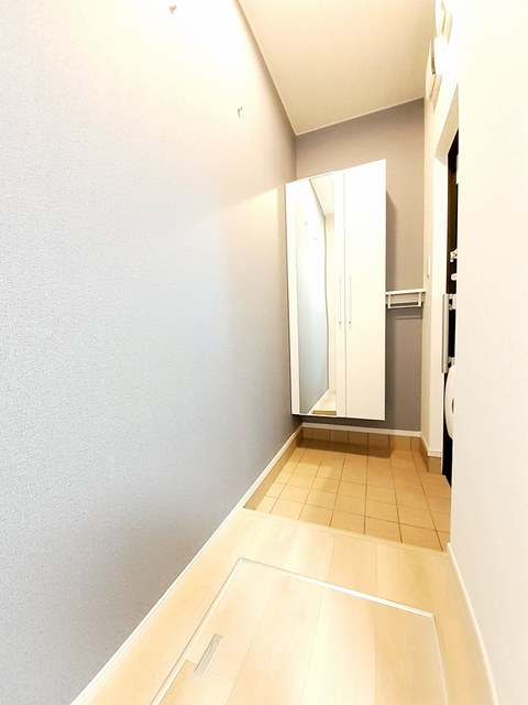 フェリス・ヴェルデ 玄関