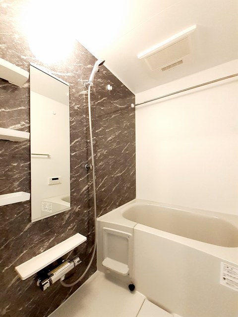 フェリス・ヴェルデ 風呂画像