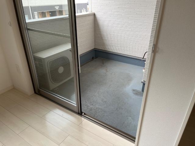 ファミーユコート ベランダ