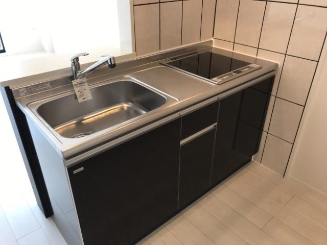 ソンリッサ　小坂 キッチン