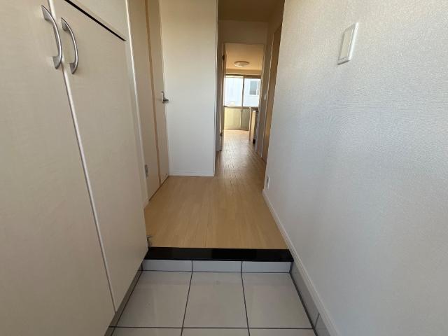 グランチェスタ鷹子 玄関