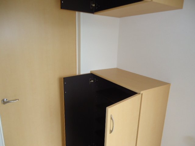 メルローズ 玄関