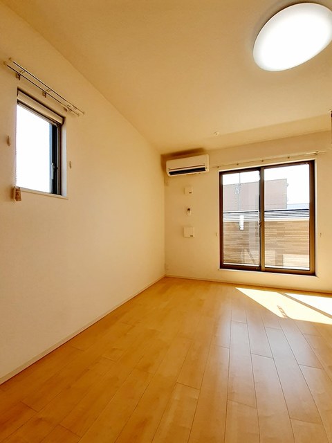 グランディール本町Ａ リビング