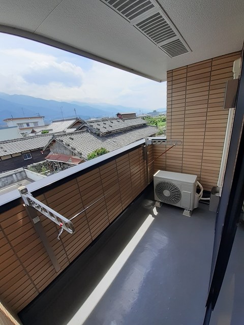 カステーロ・ヴェルデＢ ベランダ