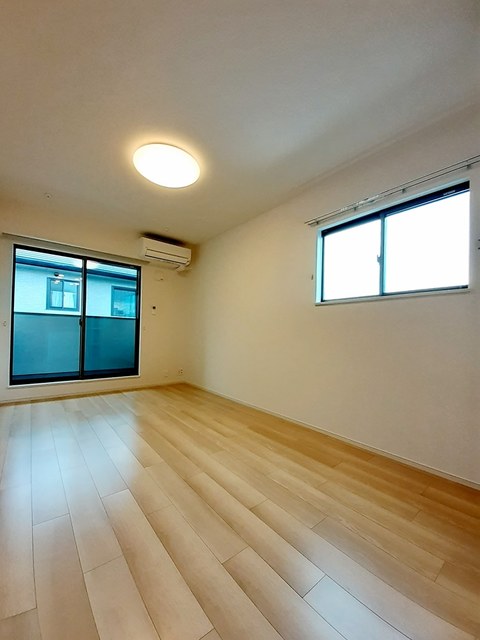 プリムローズ北日吉Ⅲ リビング