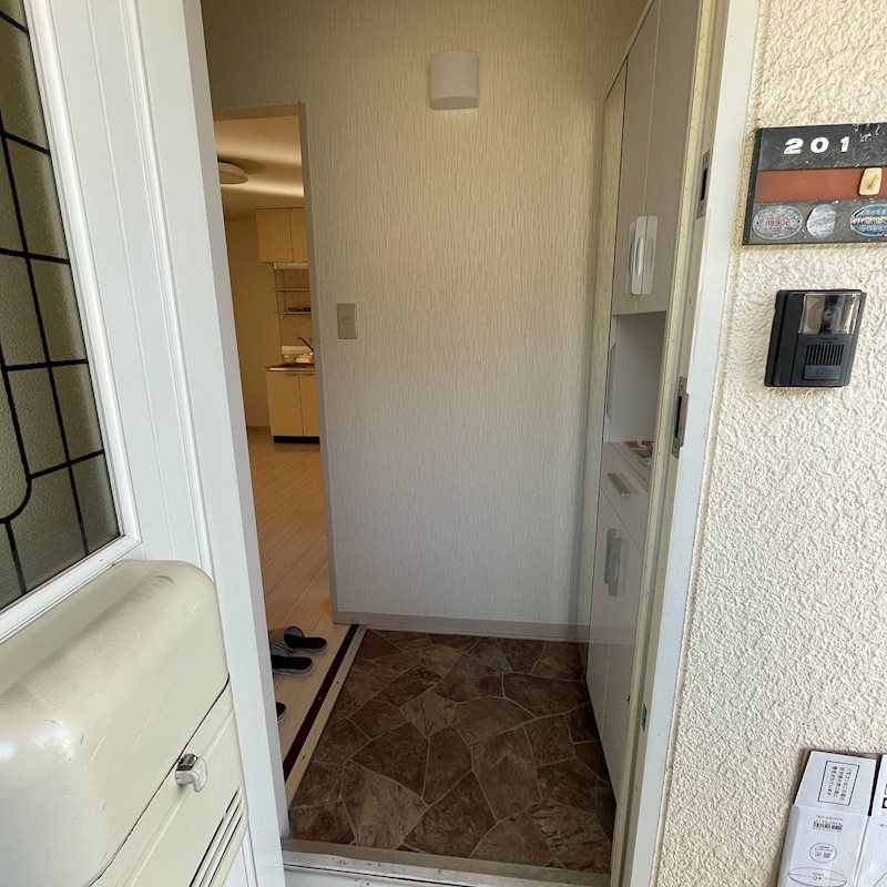 ガーデンハイツ 玄関