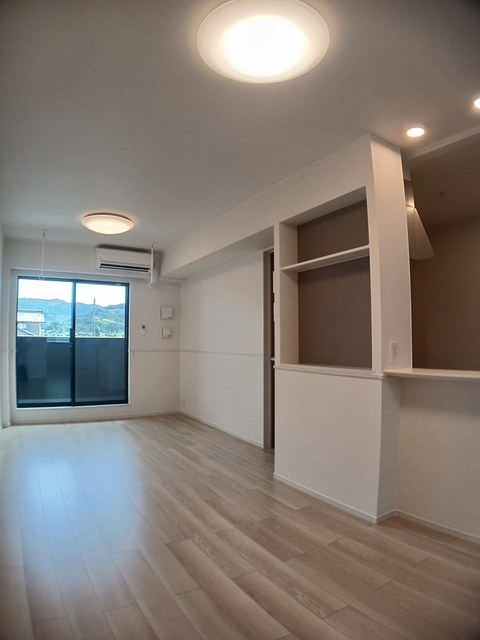 アンソレイエ　ヴィヴァンⅡ リビング