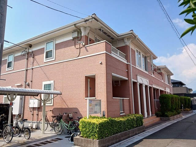 マリオン松末 202号室 外観