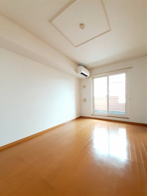 マリオン松末 リビング