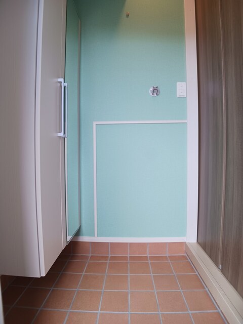 メゾン・アリエッタ 玄関