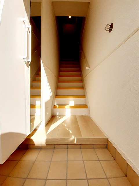 ヴィラ空港通 玄関