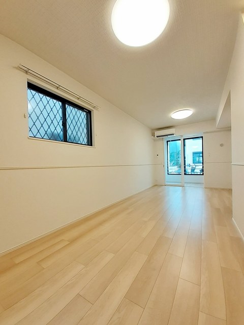 カーサ　セレーノ　Ａ リビング