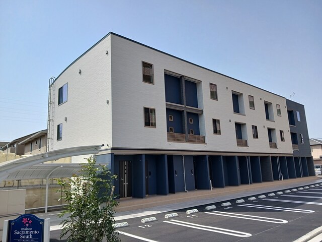 メゾン・サクラメントサウス 305号室 外観