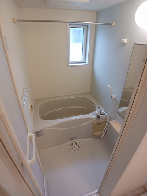 カーサ　ピュ　フェリーチェⅡ 風呂画像