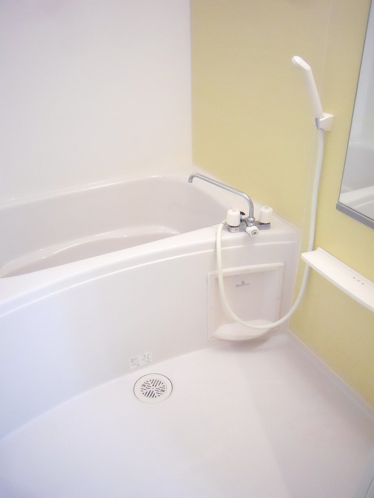 リヴェールⅥ 風呂画像