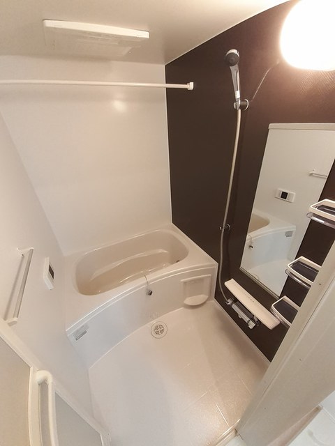 カルム　Ｂ 風呂画像