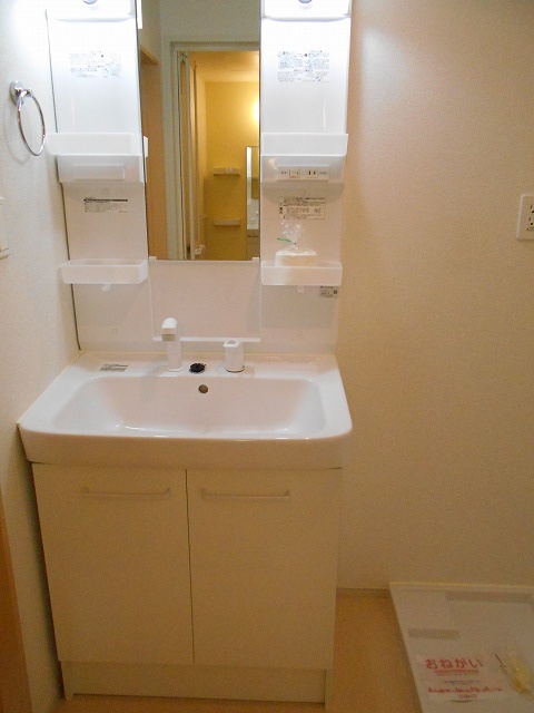 セリーヌ　Ａ その他1