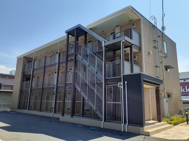 ル・ボヌール新居浜 301号室 外観