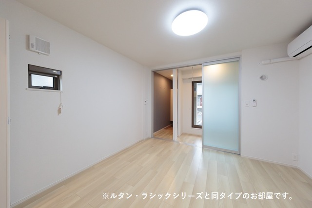 ファレノプシスⅡ リビング