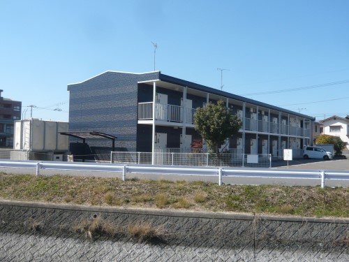 レオパレスウエストハイツ 107号室 外観