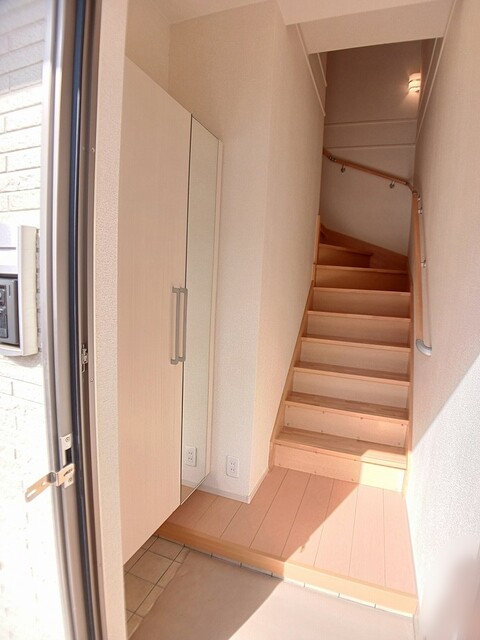 ブリーズヒル国領　Ｅ 玄関